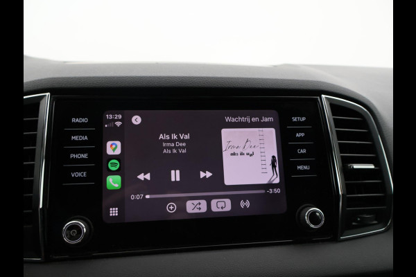 Škoda Karoq 1.5 TSI ACT 150 PK AUT. + APPLE CARPLAY | ANDROID | STOELVERWARMING