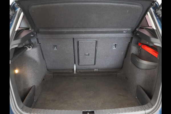 Škoda Karoq 1.5 TSI ACT 150 PK AUT. + APPLE CARPLAY | ANDROID | STOELVERWARMING