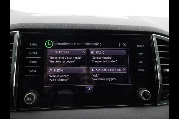 Škoda Karoq 1.5 TSI ACT 150 PK AUT. + APPLE CARPLAY | ANDROID | STOELVERWARMING