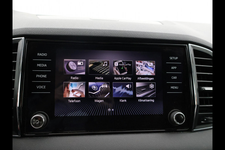 Škoda Karoq 1.5 TSI ACT 150 PK AUT. + APPLE CARPLAY | ANDROID | STOELVERWARMING