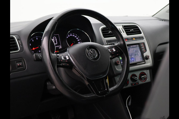 Volkswagen Polo 1.0 TSI BLUEMOTION 5-DEURS *66.769 KM* + TREKHAAK | APPLE CARPLAY | PDC