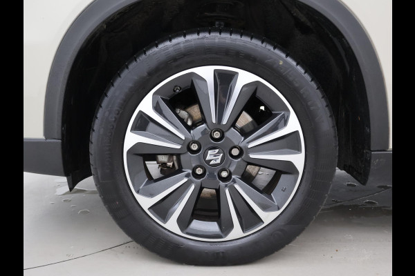 Suzuki Vitara 1.5 HYBRID AUT. ALLGRIP 4WD STYLE + TREKHAAK | ADAPTIVE CRUISE | CAMERA | STOELVERW. | NAVIGATIE