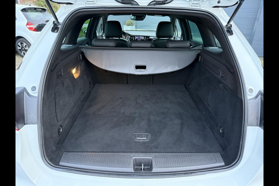 Opel Astra Sports Tourer 1.2 Ultimate 2e Eigenaar,Navi,Clima,Camera,Cruise,PDC V+A,N.A.P,Dealer Onderhouden,6 Bak,146pk,APK tot 04-2026