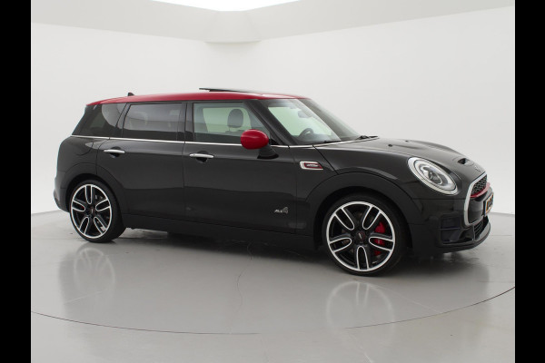 MINI Clubman S 2.0 JOHN COOPER WORKS JCW ALL4 231 PK AUT. + PANORAMA / CAMERA / CARPLAY