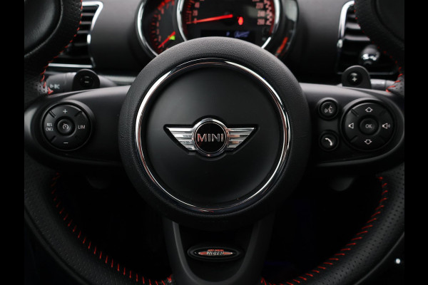MINI Clubman S 2.0 JOHN COOPER WORKS JCW ALL4 231 PK AUT. + PANORAMA / CAMERA / CARPLAY