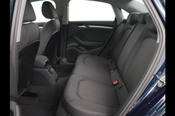 Audi A3 35 TFSI Pro Line | 150pk | Bi-Xenon | Navigatie | Cruise control | Airco | Parkeerhulp | Bluetooth | Aluminium raamlijsten
