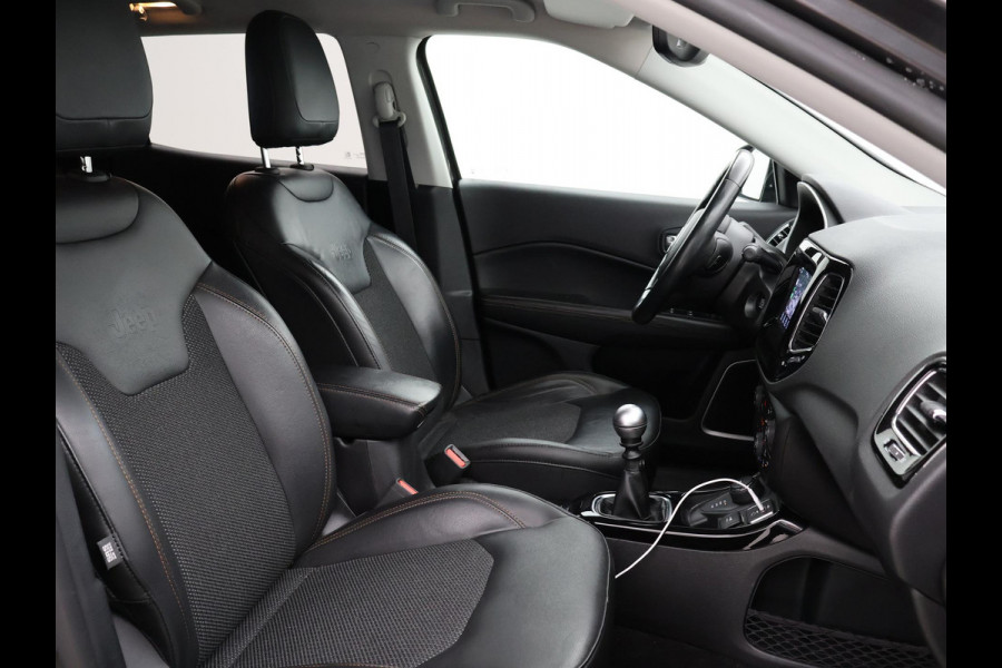 Jeep Compass 2.0 MULTIJET DIESEL 4X4 LIMITED + 1900 KG TREKHAAK | APPLE CARPLAY