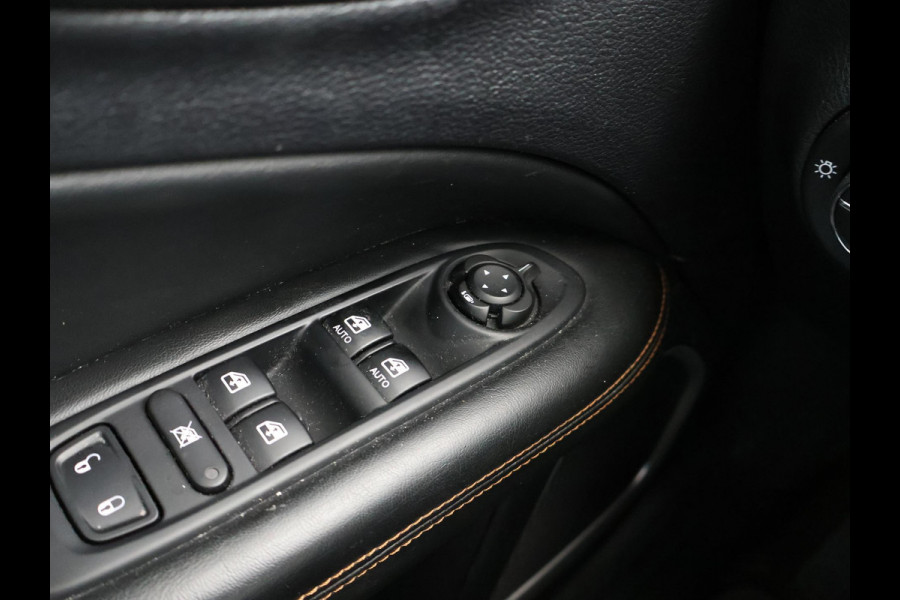 Jeep Compass 2.0 MULTIJET DIESEL 4X4 LIMITED + 1900 KG TREKHAAK | APPLE CARPLAY