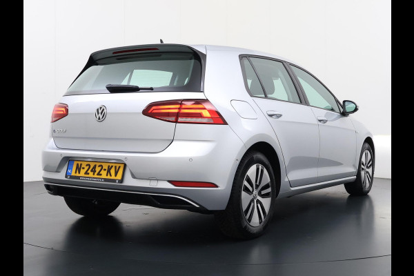 Volkswagen e-Golf e-Golf WARMTEPOMP| DODE HOEK| APPLE CARPLAY/ ANDROID AUTO| DIG. DASH | CAMERA| STOELVERW. |