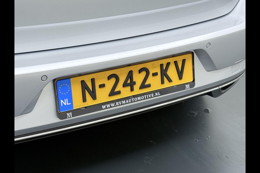 Volkswagen e-Golf e-Golf WARMTEPOMP| DODE HOEK| APPLE CARPLAY/ ANDROID AUTO| DIG. DASH | CAMERA| STOELVERW. |