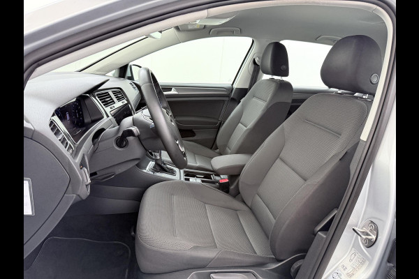 Volkswagen e-Golf e-Golf WARMTEPOMP| DODE HOEK| APPLE CARPLAY/ ANDROID AUTO| DIG. DASH | CAMERA| STOELVERW. |