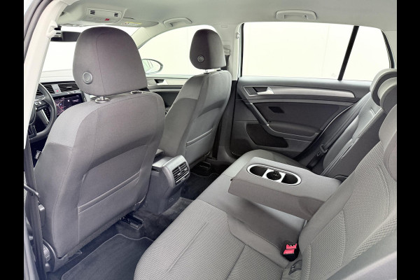 Volkswagen e-Golf e-Golf WARMTEPOMP| DODE HOEK| APPLE CARPLAY/ ANDROID AUTO| DIG. DASH | CAMERA| STOELVERW. |