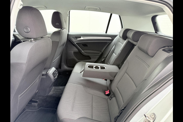 Volkswagen e-Golf e-Golf WARMTEPOMP| DODE HOEK| APPLE CARPLAY/ ANDROID AUTO| DIG. DASH | CAMERA| STOELVERW. |