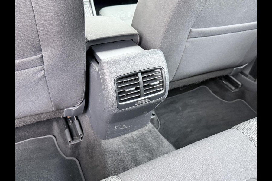 Volkswagen e-Golf e-Golf WARMTEPOMP| DODE HOEK| APPLE CARPLAY/ ANDROID AUTO| DIG. DASH | CAMERA| STOELVERW. |