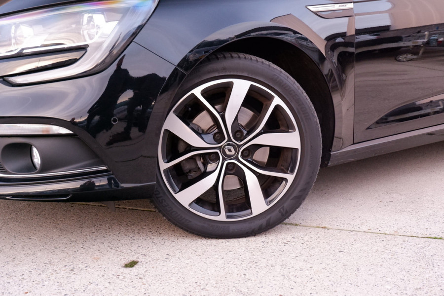 Renault Mégane Estate 1.3 TCe Bose 163pk | Trekhaak | Camera | Carplay | Navi | Climate