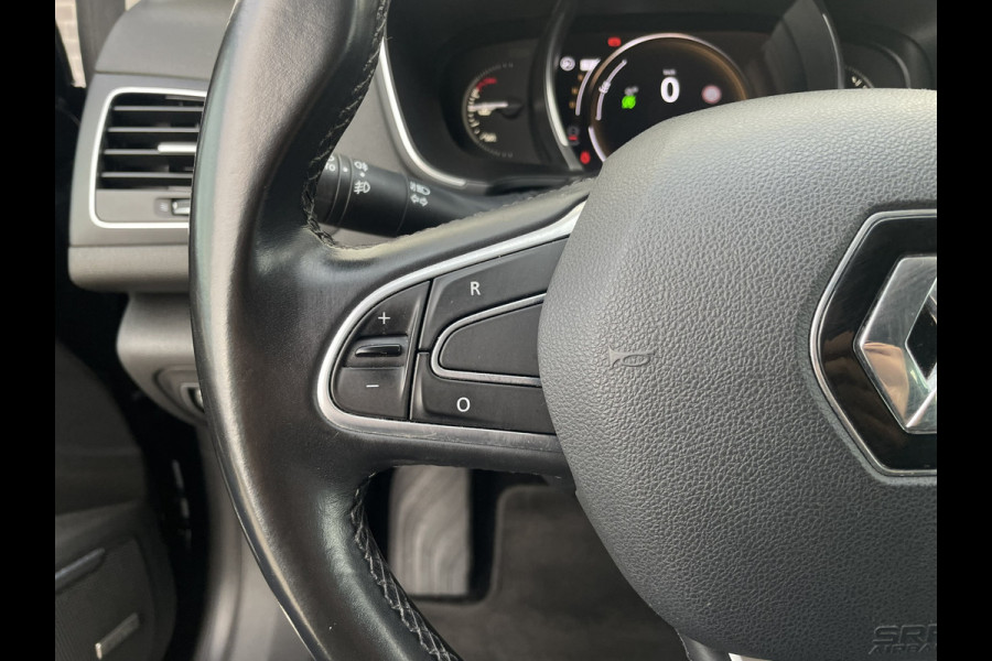 Renault Mégane Estate 1.3 TCe Bose 163pk | Trekhaak | Camera | Carplay | Navi | Climate
