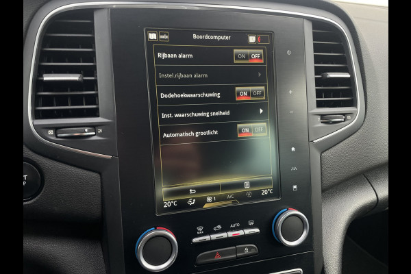 Renault Mégane Estate 1.3 TCe Bose 163pk | Trekhaak | Camera | Carplay | Navi | Climate