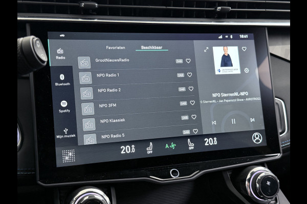 Lynk & Co 01 AUT-7 261pk PHEV Zwarte-Hemel Pano-Schuifdak Lmv 20" 360°Camera Apple Carplay Android Auto Adap.Cruise Navi Pdc Ecc Keyless Led  Elek.Memory.Stoel File assistent Dodehoek detector Elektrisch bedienbare achterklep Rijstrooksensor Wifi Verkeersbord detectie 425Nm koppel 3,7kw laadvermogen 1.800KG-Trekvermogen! €44.880 Nieuwprijs 1e Eigenaar Origineel NLse auto!