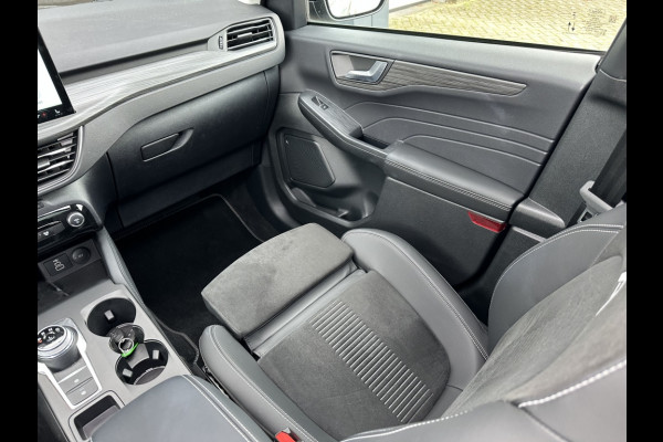 Ford Kuga 2.5 PHEV Active X TREKHAAK! PANODAK! TECHPACK! WINTERPACK!