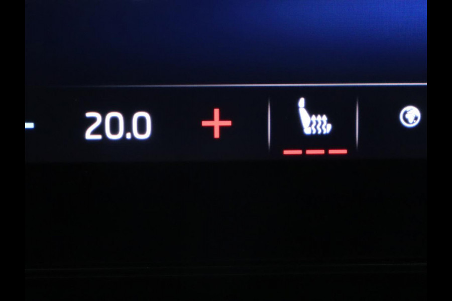 Škoda Octavia 1.5 TSI First Edition | Stoelverwarming | Adaptive cruise | Carplay | Sfeerverlichting | Matrix LED | Navigatie | Parkeerhulp | Keyless | DAB | Virtual Cockpit