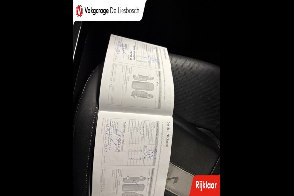 Kia Ceed Sportswagon 1.6 GDI PHEV ExecutiveLine / leder / panorama-dak / camera / stoel en stuur verwarming