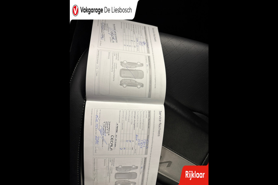 Kia Ceed Sportswagon 1.6 GDI PHEV ExecutiveLine / leder / panorama-dak / camera / stoel en stuur verwarming