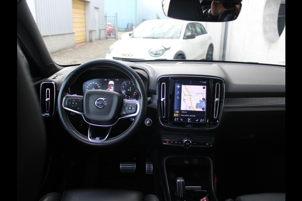 Volvo XC40 2.0 T5 AWD R-Design Intro Edition | ELEKTRISCH SCHUIFDAK | LEDEREN BEKLEDING | 2100 KG TREKGEWICHT |