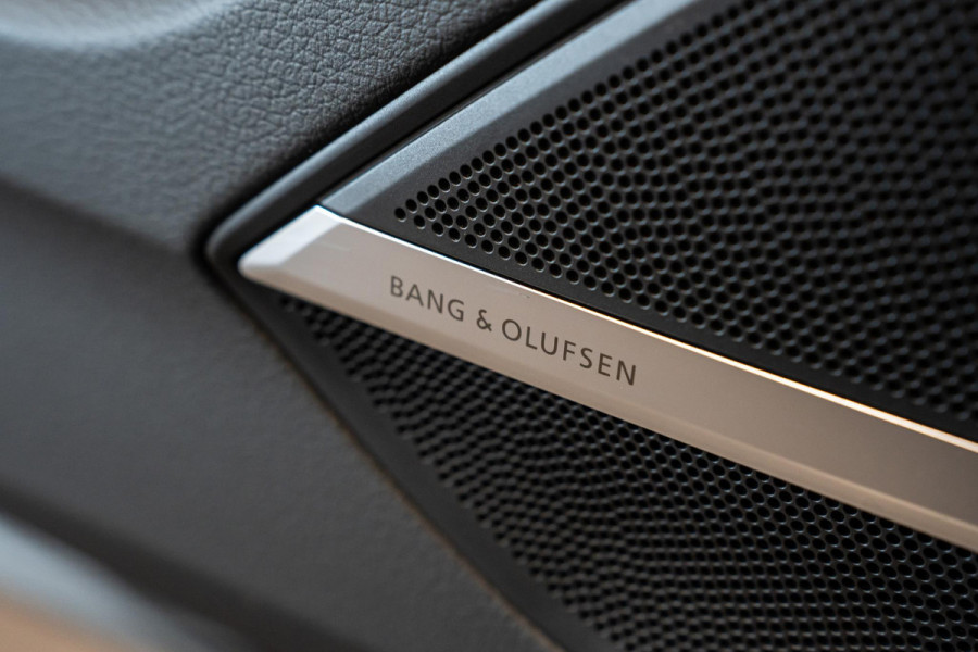Audi A8 60 TFSI e quattro Pro Line Plus *Bang & Olufsen / Panorama / Stoelventilatie- + massage / Surround-view / HUD*
