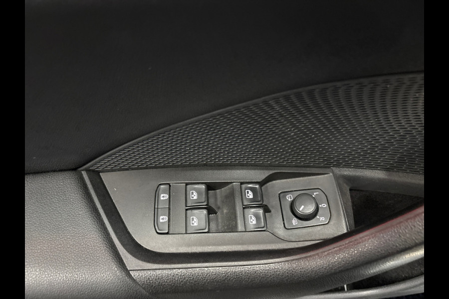 Škoda Octavia Combi 1.5 e-TSI Business Edition Navi | Pano |Clima | Cruise | PDC | Camera