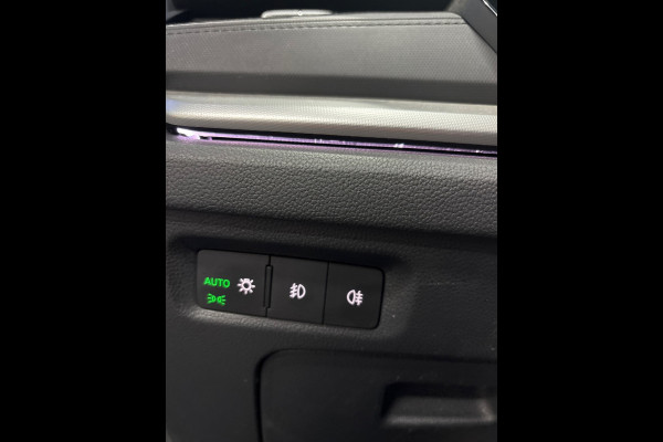 Škoda Octavia Combi 1.5 e-TSI Business Edition Navi | Pano |Clima | Cruise | PDC | Camera