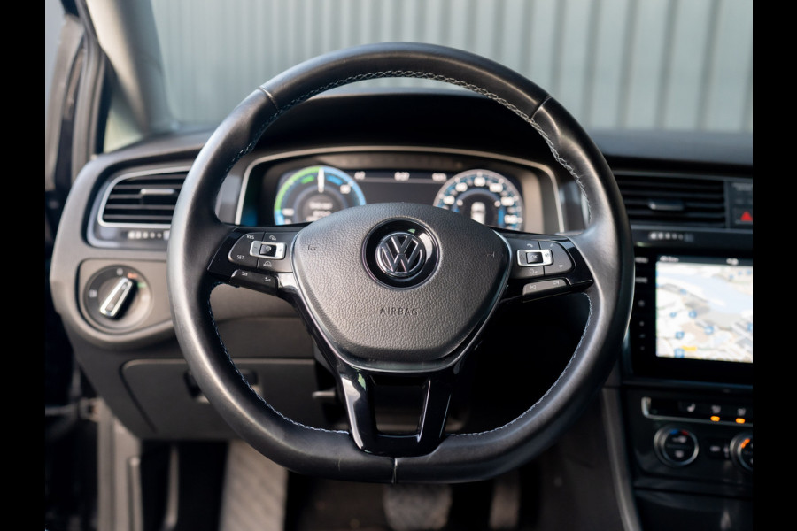 Volkswagen e-Golf | Camera | Keyless | Warmtepomp | Stoelverw. | Adapt. Cr. Stop&Go | Virtual Cockpit | Prijs Rijklaar!!