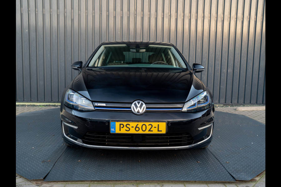 Volkswagen e-Golf | Camera | Keyless | Warmtepomp | Stoelverw. | Adapt. Cr. Stop&Go | Virtual Cockpit | Prijs Rijklaar!!