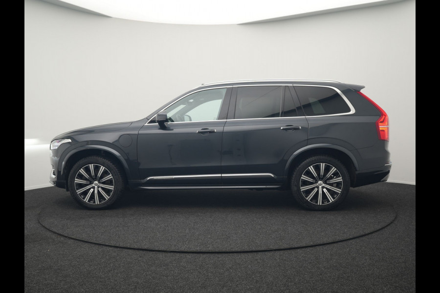 Volvo XC90 T8 Twin Engine AWD Inscription 7 Persoons 394pk Plug In Hybrid Dealer O.H PHEV | Panodak | Adaptive Cruise | Luxe Lederen Comfortzetels Massage & Ventilatie | Head Up | 360 Camera | Harman Kardon | Blis | Apple Carplay | Navigatie |