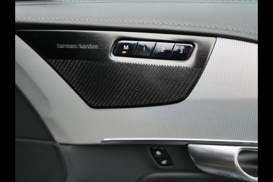 Volvo XC90 T8 Twin Engine AWD Inscription 7 Persoons 394pk Plug In Hybrid Dealer O.H PHEV | Panodak | Adaptive Cruise | Luxe Lederen Comfortzetels Massage & Ventilatie | Head Up | 360 Camera | Harman Kardon | Blis | Apple Carplay | Navigatie |
