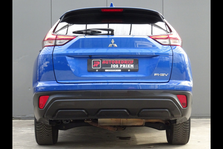 Mitsubishi Eclipse Cross 2.4 PHEV Instyle * 4 SEIZOENSBANDEN * CARPAY !!