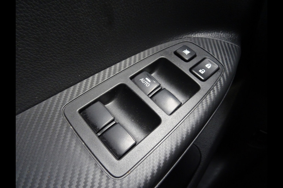 Mitsubishi Eclipse Cross 2.4 PHEV Instyle * 4 SEIZOENSBANDEN * CARPAY !!