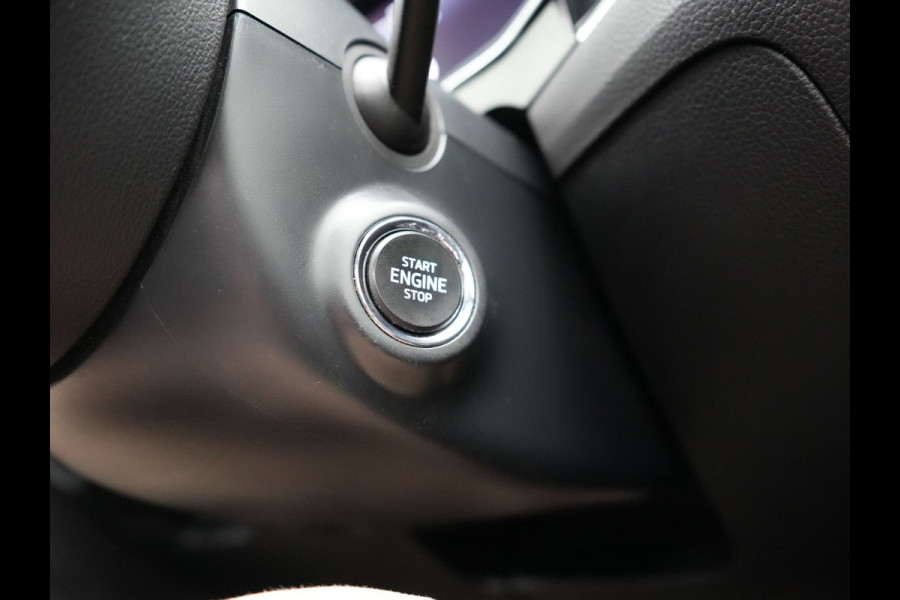 Škoda Superb Combi 1.4 TSI iV Laurin & Klement Plug In Hybrid 218pk Dealer O.H PHEV | Panodak | Trekhaak af Fabriek | Adaptive Cruise | Lederen Sportstoelen Memory & Venilatie | Camera | Crystal LED | 19"L.M | Virtual | Navigatie |