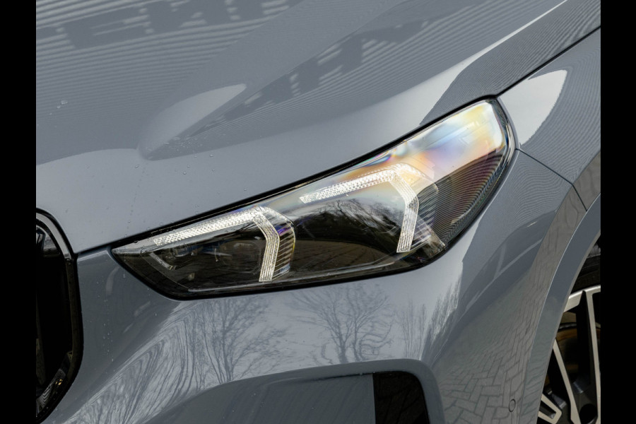 BMW X1 xDrive30e M-Sport Pro - Pano - Trekhaak - Driving Ass Prof - Harman Kardon