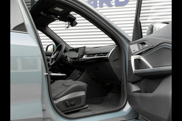 BMW X1 xDrive30e M-Sport Pro - Pano - Trekhaak - Driving Ass Prof - Harman Kardon