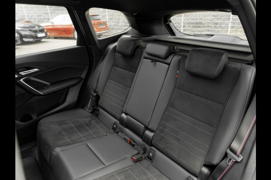 BMW X1 xDrive30e M-Sport Pro - Pano - Trekhaak - Driving Ass Prof - Harman Kardon
