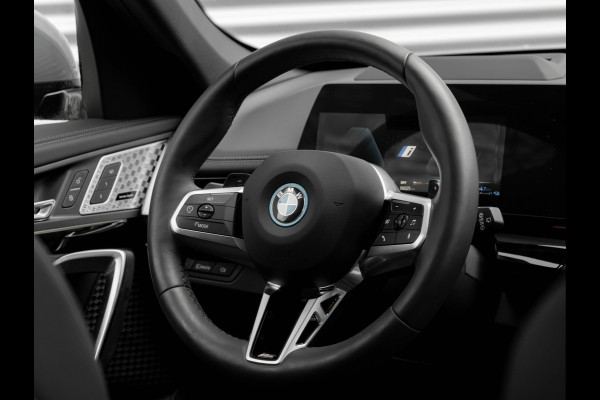 BMW X1 xDrive30e M-Sport Pro - Pano - Trekhaak - Driving Ass Prof - Harman Kardon