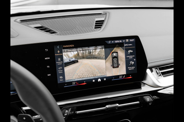 BMW X1 xDrive30e M-Sport Pro - Pano - Trekhaak - Driving Ass Prof - Harman Kardon