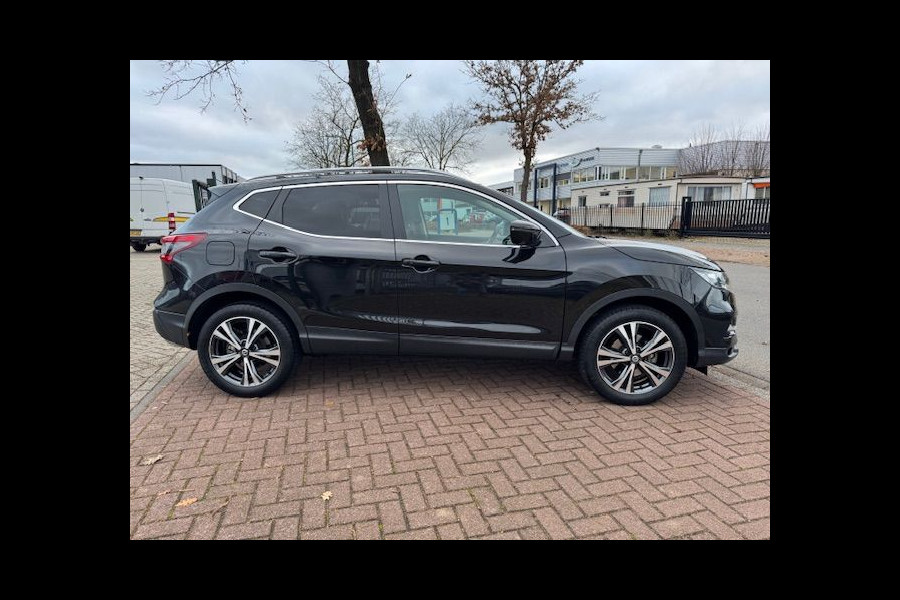 Nissan QASHQAI 1.2 Tekna 112.000km Airco/ECC,Navigatie,Camera,Panoramadak
