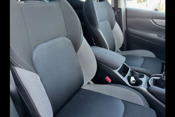 Nissan QASHQAI 1.2 Tekna 112.000km Airco/ECC,Navigatie,Camera,Panoramadak