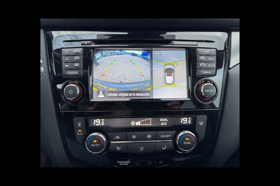 Nissan QASHQAI 1.2 Tekna 112.000km Airco/ECC,Navigatie,Camera,Panoramadak