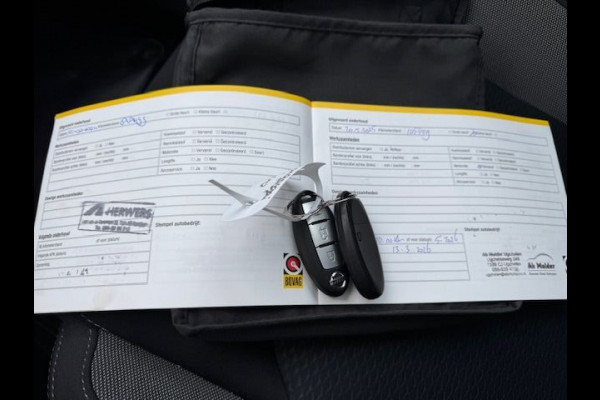 Nissan QASHQAI 1.2 Tekna 112.000km Airco/ECC,Navigatie,Camera,Panoramadak