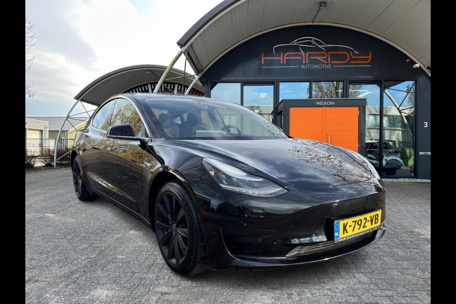 Tesla Model 3 Standard RWD Plus 60 kWh 85% SOH Trekhaak (1.000kg) Rijklaarprijs!