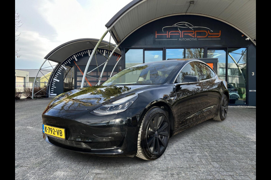 Tesla Model 3 Standard RWD Plus 60 kWh 85% SOH Trekhaak (1.000kg) Rijklaarprijs!