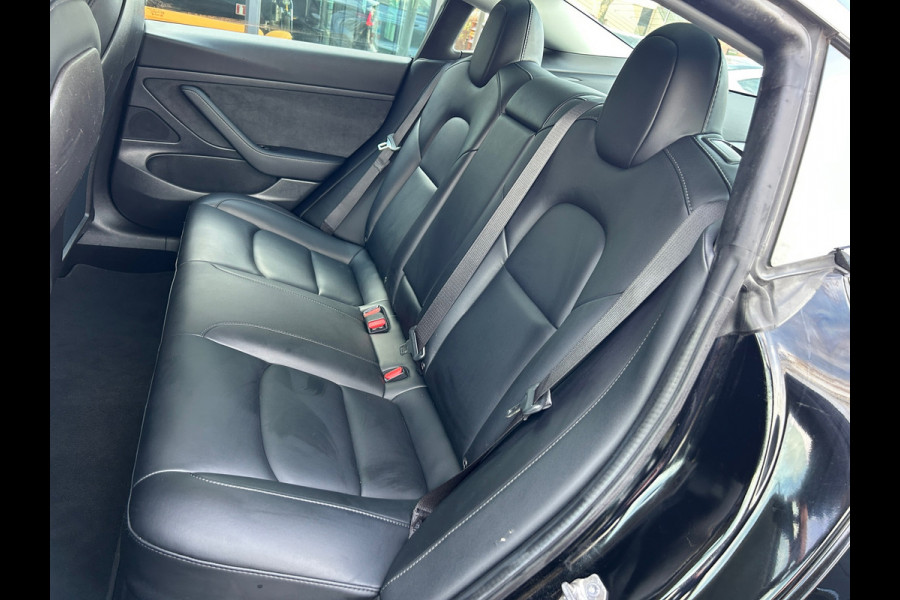 Tesla Model 3 Standard RWD Plus 60 kWh 85% SOH Trekhaak (1.000kg) Rijklaarprijs!