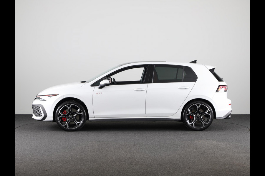 Volkswagen Golf GTI 2.0 195 kW / 265 pk TSI Hatchback 7 versn. DSG | Verlengde garantie | Panorama dak | Head up Display | Harman Kardon |